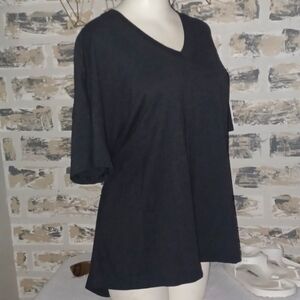 Lululemon Loose V-Neck T-Shirt